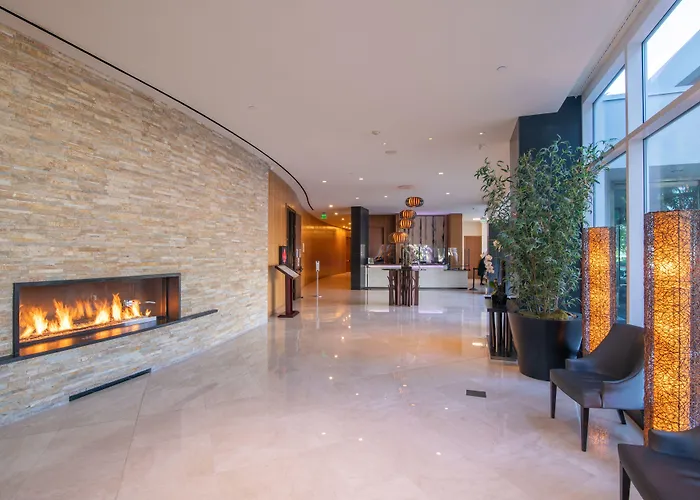 Miyako Hybrid Hotel Torrance